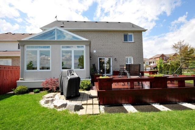 Sunroom House - 4 Bedrooms Миссиссага Экстерьер фото