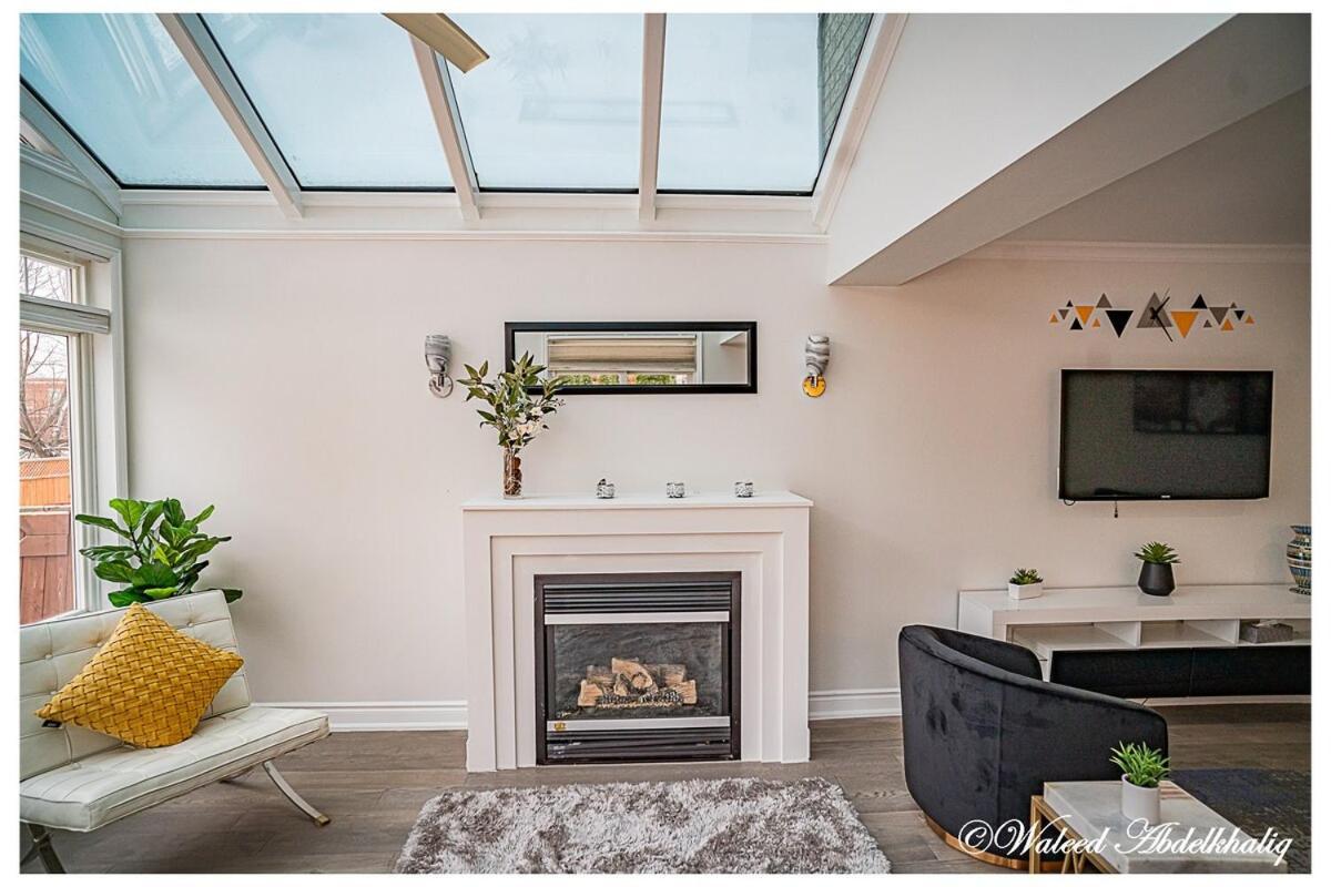 Sunroom House - 4 Bedrooms Миссиссага Экстерьер фото